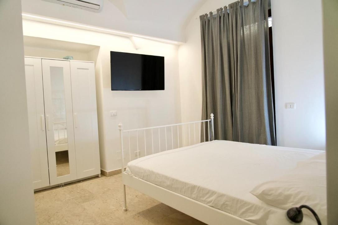 Appartamento G House 100 Aeroporto di Catania Fontana Rossa Esterno foto