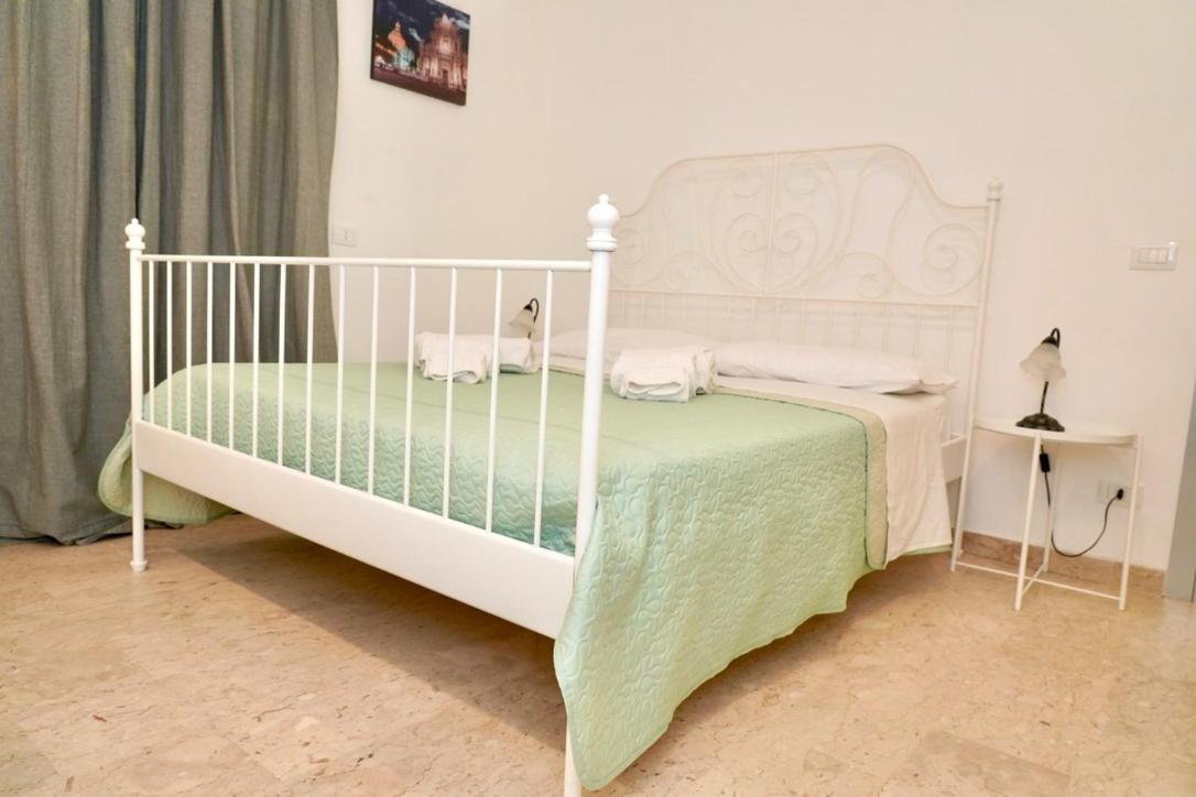 Appartamento G House 100 Aeroporto di Catania Fontana Rossa Esterno foto