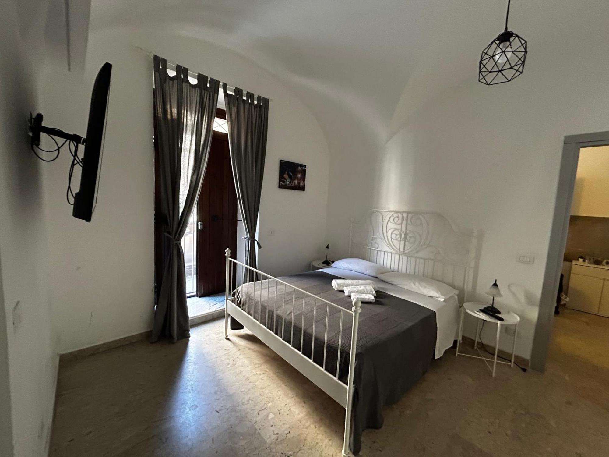 Appartamento G House 100 Aeroporto di Catania Fontana Rossa Esterno foto