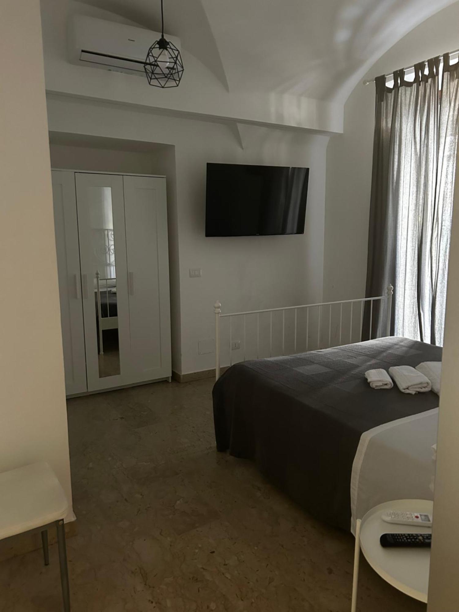Appartamento G House 100 Aeroporto di Catania Fontana Rossa Esterno foto