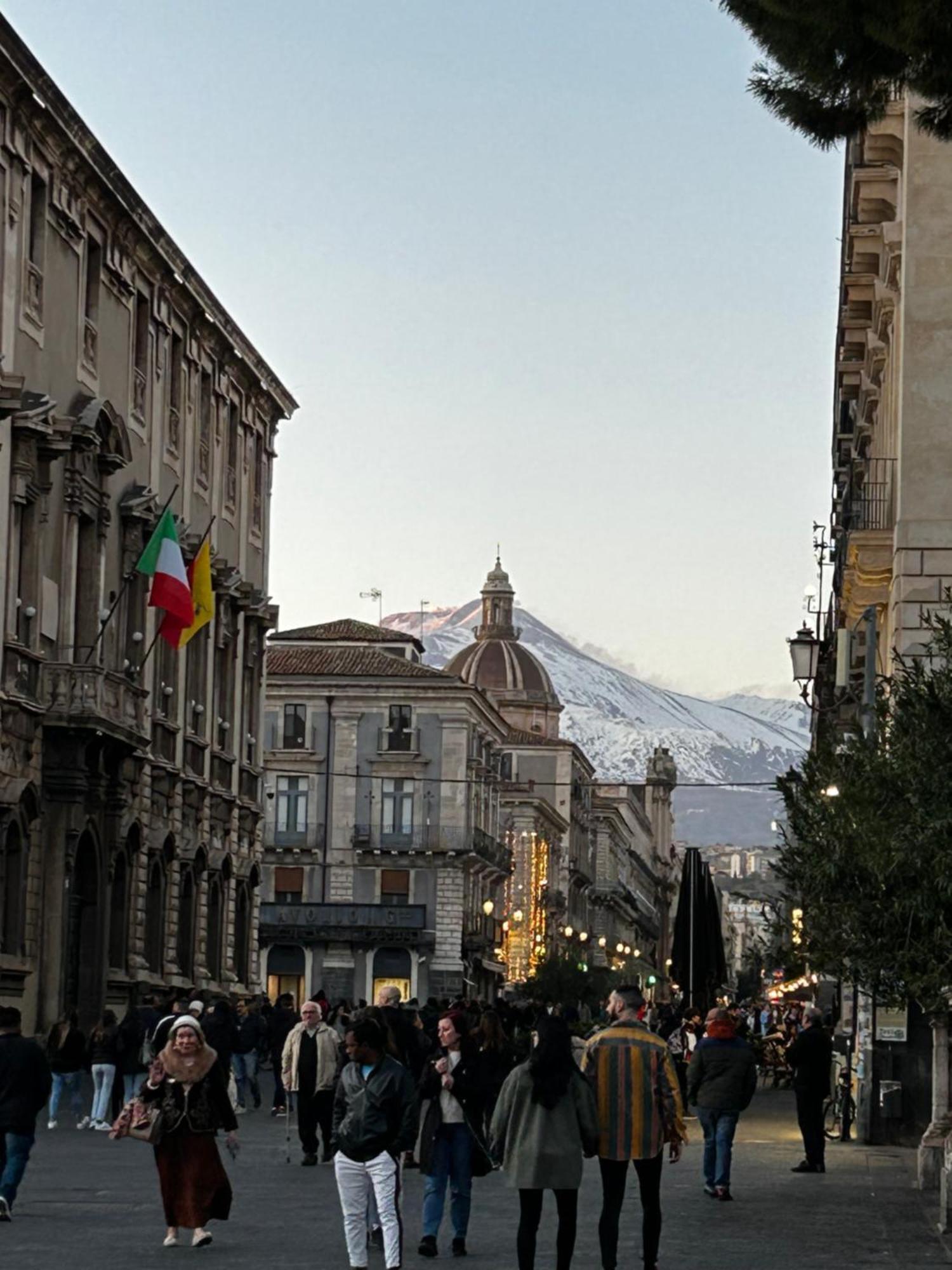 Appartamento G House 100 Aeroporto di Catania Fontana Rossa Esterno foto